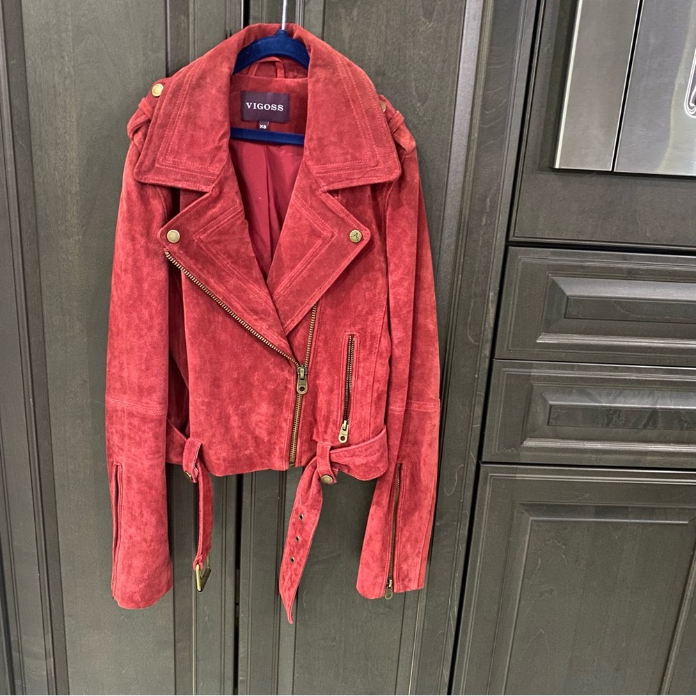 Vigors , suede jacket
